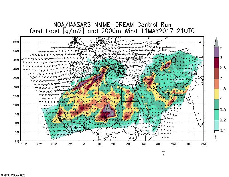 Dust load [g/m2] and 2000m Wind - 2017-05-11 21:00