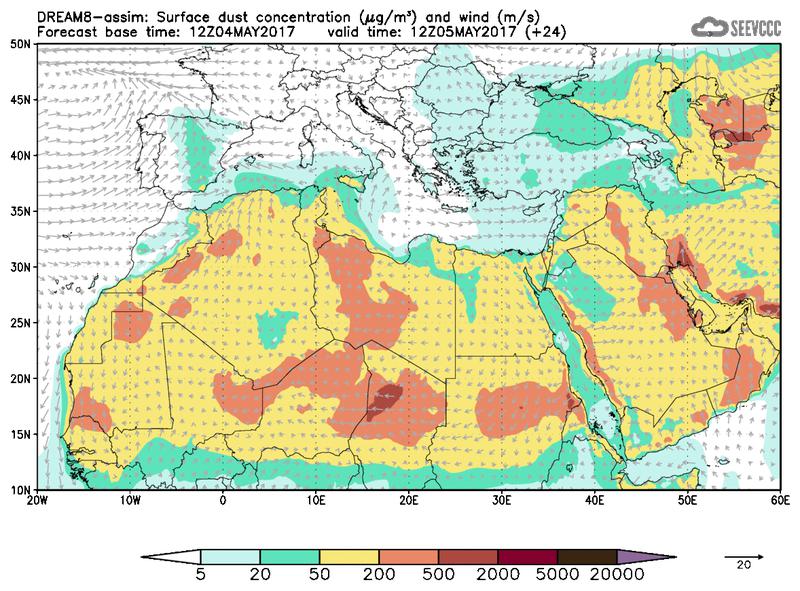 Surface dust concentration and wind at T12