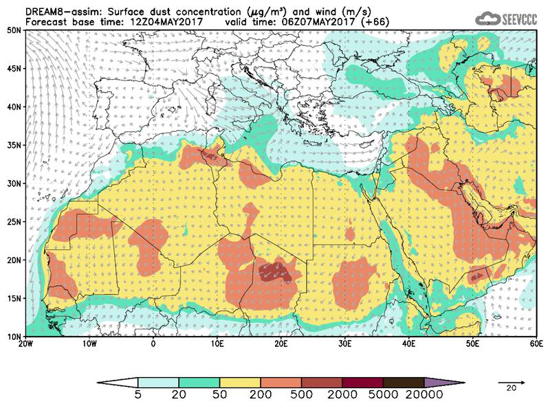 Surface dust concentration and wind at T54