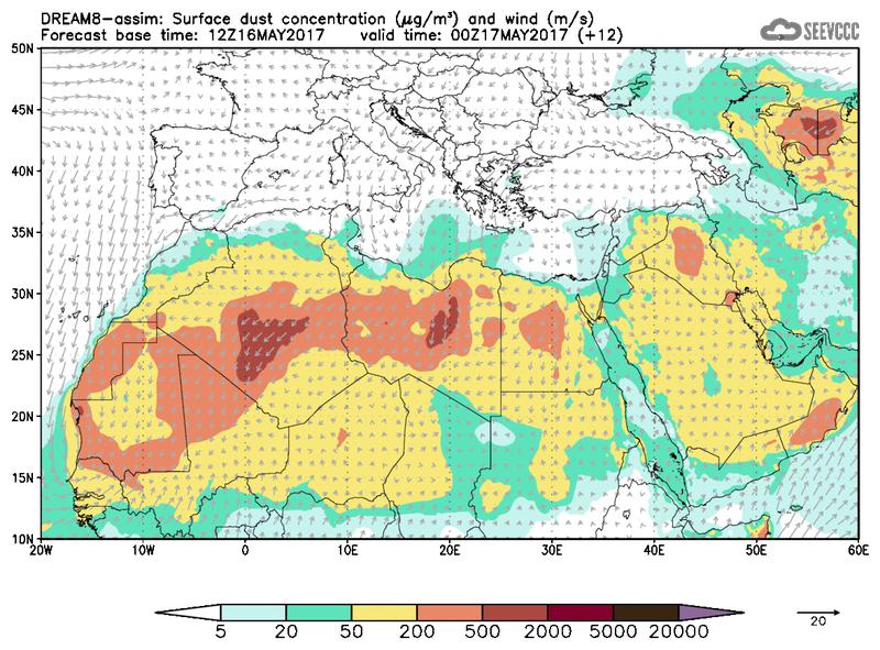 Surface dust concentration and wind at T00