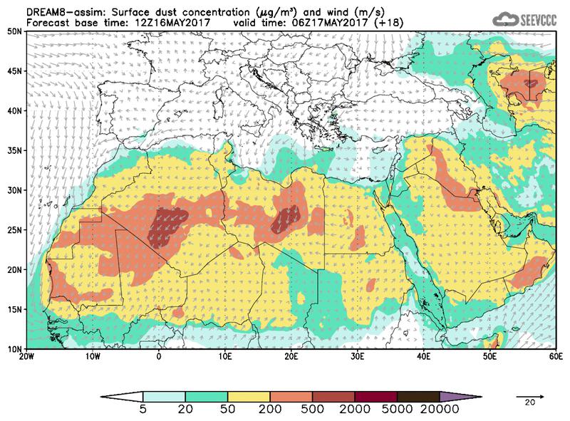 Surface dust concentration and wind at T06