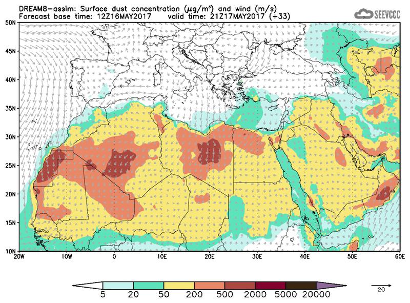 Surface dust concentration and wind at T21